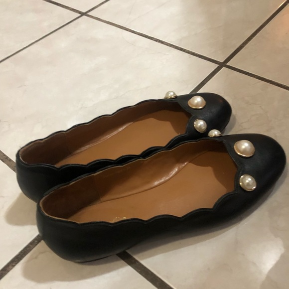 PEARLS FLATS - Picture 2 of 2